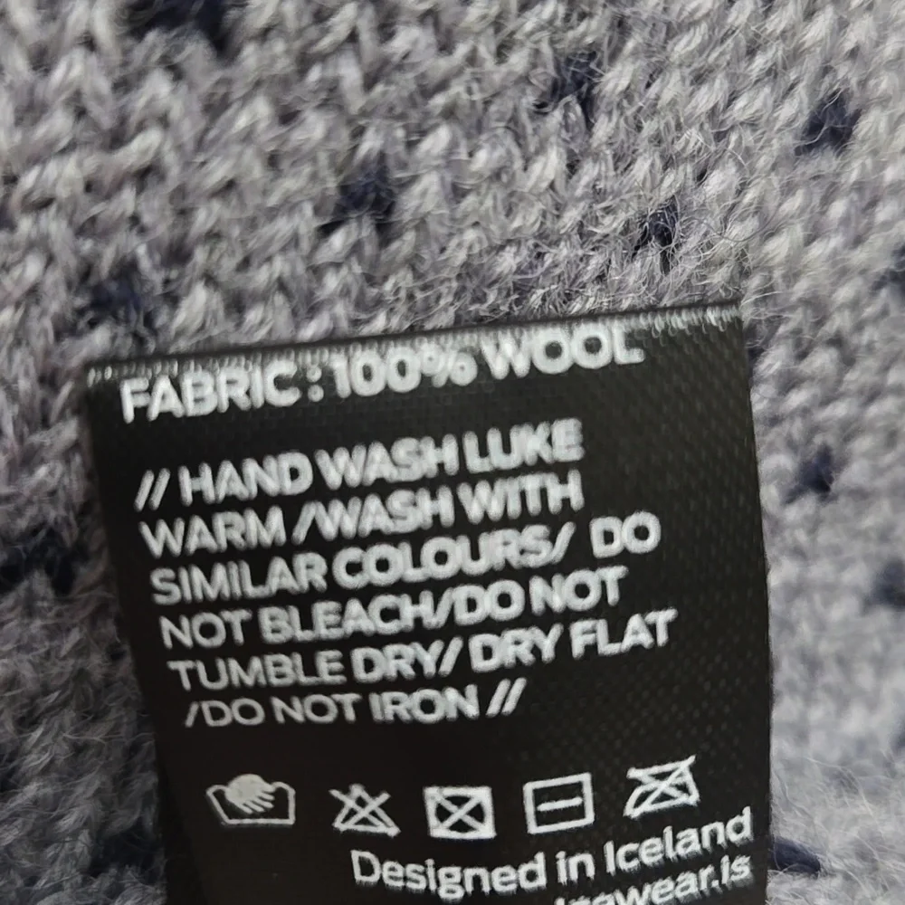 Icewear Vidar Warm Wool Scarf Iceland Fair Isle‎ Gray Navy Reversible Maxwin